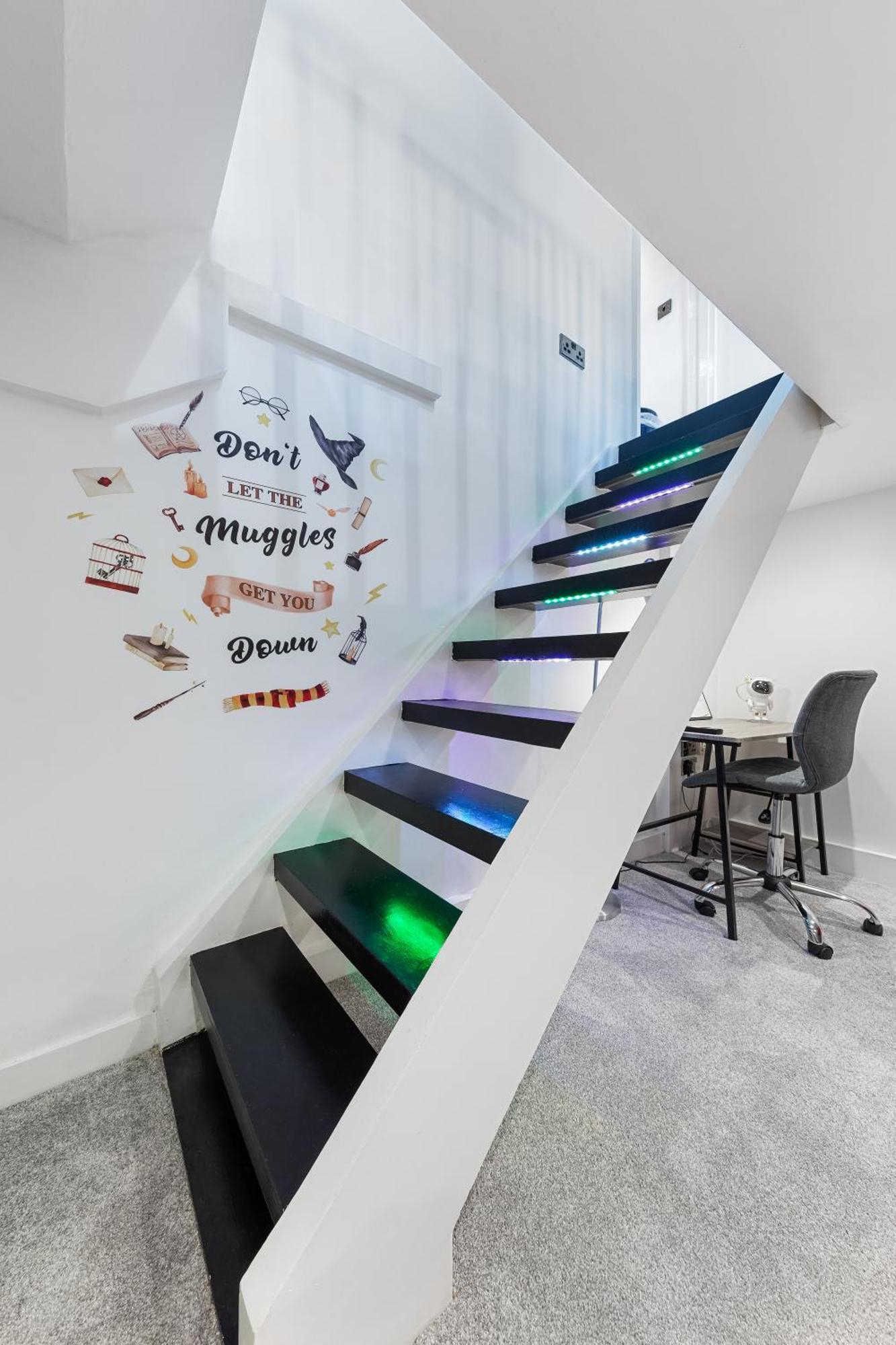 ווטפורד The Hogwarts Retreat - Cinema Room - Special May Offer - 25Th - 31St מראה חיצוני תמונה